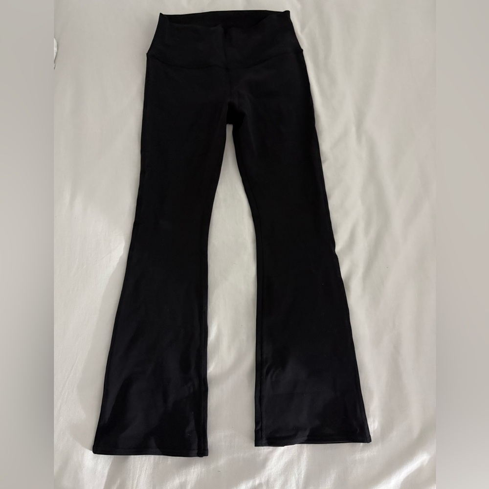 ALO Black Bootcut Leggings